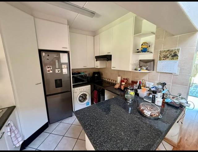 4 BEDROOM PROPERTY TO RENT IN SANDRINGHAM